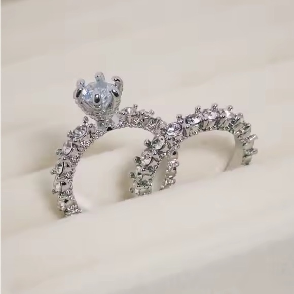 Silver Crystal Engagement Ring Set – Elegant Double Band Bridal Small size
